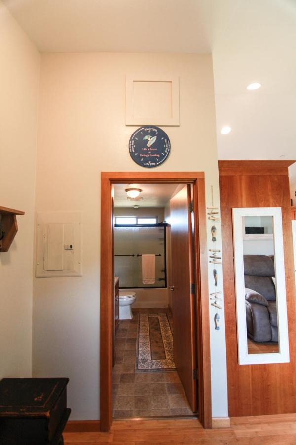 Отель Parker Landing Астория Экстерьер фото